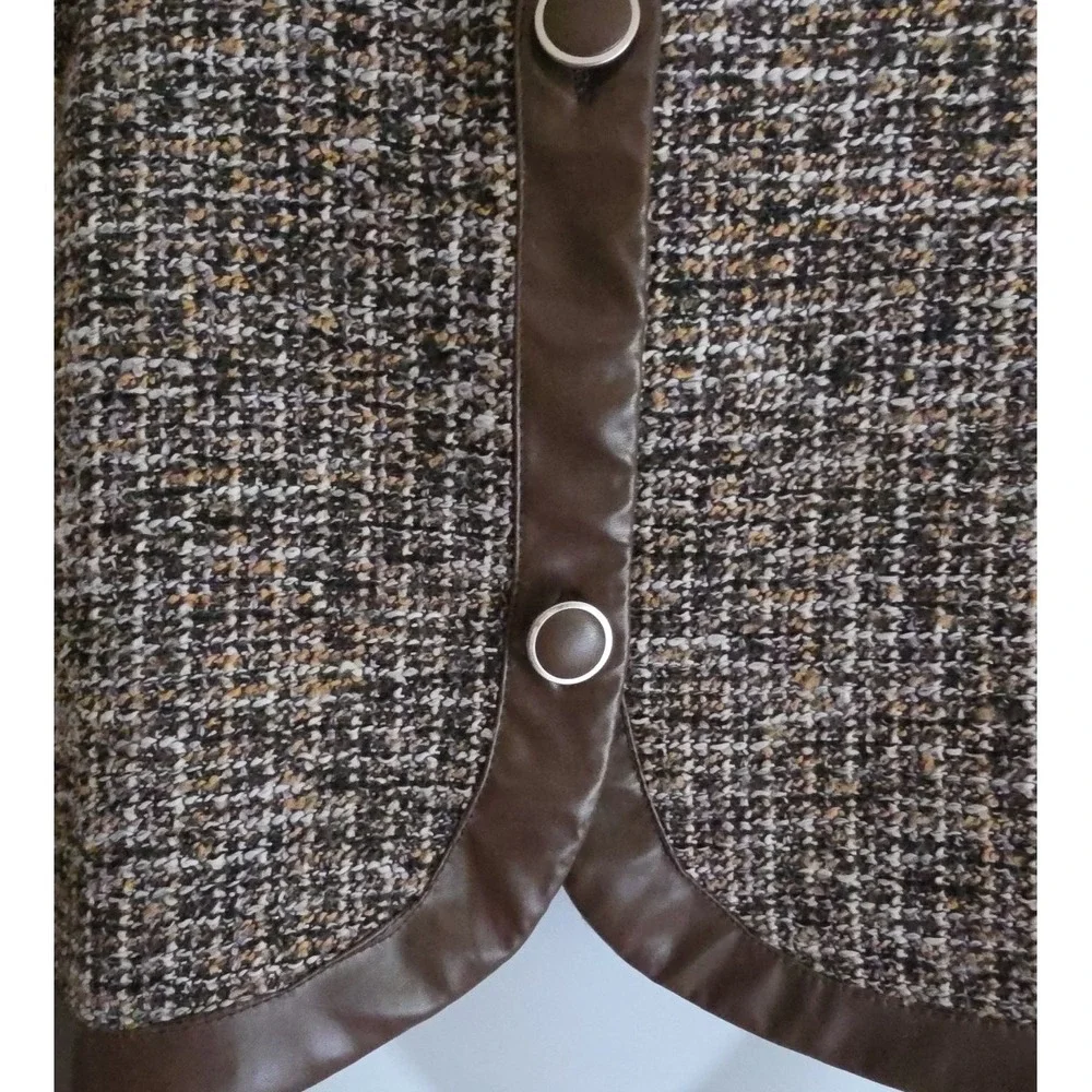 Tweed Women's Brown and Black Plaid Blazer/ Jacket- Size M - Picture 8 of 12